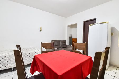 Apartamento à venda com 27m², 1 quarto e 1 vaga Apartamento à venda com 27m², 1 quarto e 1 vagaStudio