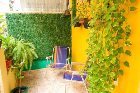 Casa de condomínio para alugar com 61m², 2 quartos e sem vaga Casa de condomínio para alugar com 61m², 2 quartos e sem vagaVaranda da Frente