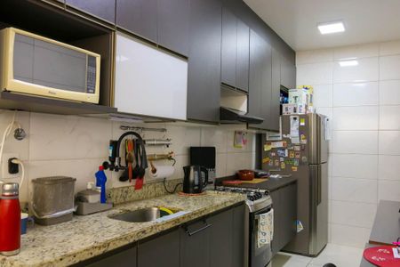 Casa de condomínio para alugar com 61m², 2 quartos e sem vaga Casa de condomínio para alugar com 61m², 2 quartos e sem vagaCozinha