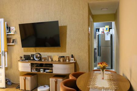 Sala de casa de condomínio para alugar com 2 quartos, 61m² em Quintino Bocaiúva, Rio de Janeiro