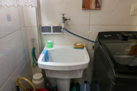 Casa de condomínio para alugar com 61m², 2 quartos e sem vaga Casa de condomínio para alugar com 61m², 2 quartos e sem vagaÁrea de Serviço