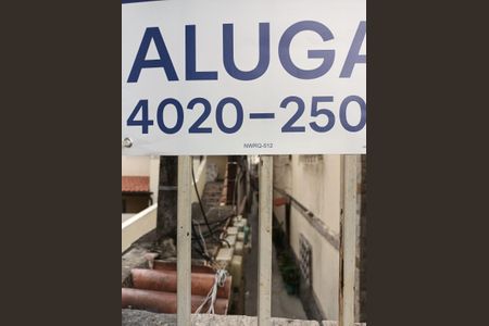 Casa de condomínio para alugar com 61m², 2 quartos e sem vaga Casa de condomínio para alugar com 61m², 2 quartos e sem vagaplaca