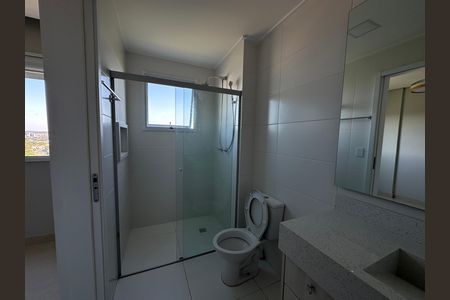 Apartamento para alugar com 64m², 2 quartos e 1 vaga Apartamento para alugar com 64m², 2 quartos e 1 vagaBanheiro da Suíte 1