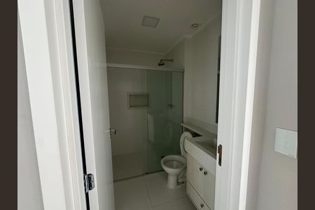Apartamento para alugar com 64m², 2 quartos e 1 vaga Apartamento para alugar com 64m², 2 quartos e 1 vagaBanheiro da Suíte 2