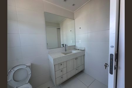 Apartamento para alugar com 64m², 2 quartos e 1 vaga Apartamento para alugar com 64m², 2 quartos e 1 vagaBanheiro da Suíte 1