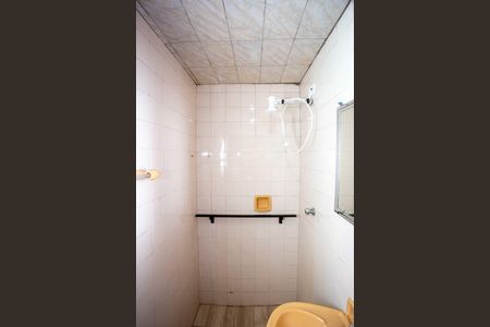 Casa para alugar com 30m², 1 quarto e sem vagaBanheiro