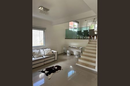 Sala de casa para alugar com 3 quartos, 290m² em Residencial San Diego (Paysage Serein), Cotia