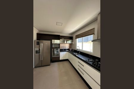 Cozinha de casa para alugar com 3 quartos, 290m² em Residencial San Diego (Paysage Serein), Cotia