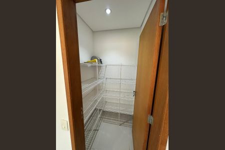 Cozinha de casa para alugar com 3 quartos, 290m² em Residencial San Diego (Paysage Serein), Cotia