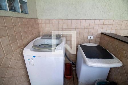 Casa à venda com 140m², 3 quartos e 2 vagas Casa à venda com 140m², 3 quartos e 2 vagasÁrea de Serviço
