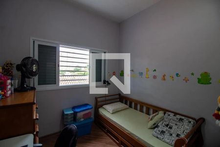 Casa à venda com 140m², 3 quartos e 2 vagas Casa à venda com 140m², 3 quartos e 2 vagasQuarto
