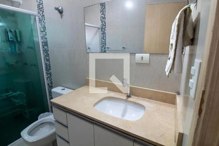 Casa à venda com 140m², 3 quartos e 2 vagas Casa à venda com 140m², 3 quartos e 2 vagasBanheiro