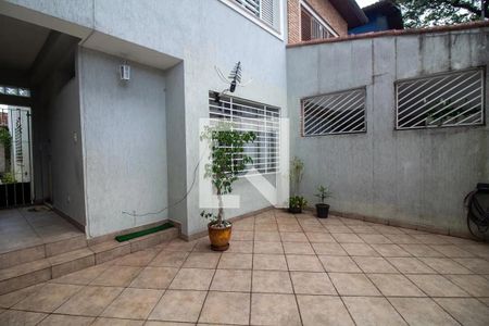 Casa à venda com 140m², 3 quartos e 2 vagas Casa à venda com 140m², 3 quartos e 2 vagasÁrea Externa
