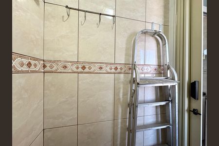 Apartamento para alugar com 58m², 2 quartos e 1 vaga Apartamento para alugar com 58m², 2 quartos e 1 vagaBanheiro de serviço