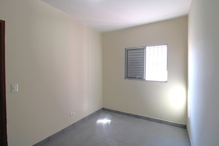 Casa para alugar com 100m², 3 quartos e 2 vagasQuarto 2
