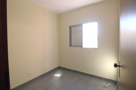 Casa para alugar com 100m², 3 quartos e 2 vagasQuarto 3