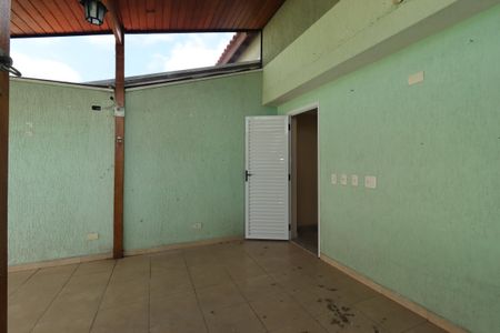 Apartamento à venda com 100m², 2 quartos e 1 vagaÁrea de Serviço