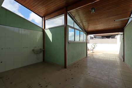Apartamento à venda com 100m², 2 quartos e 1 vagaÁrea de Serviço