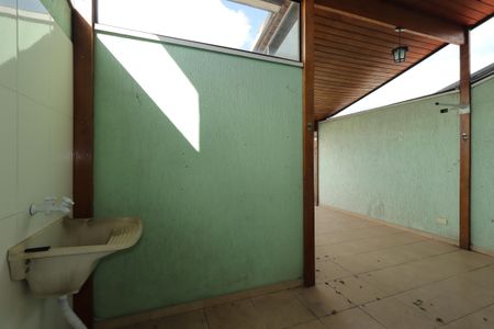 Apartamento à venda com 100m², 2 quartos e 1 vagaÁrea de Serviço