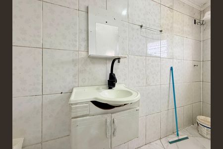 Banheiro Suíte de apartamento para alugar com 1 quarto, 31m² em Cidade Domitila, São Paulo