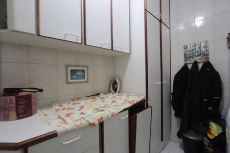 Casa à venda com 125m², 3 quartos e 3 vagasLavanderia
