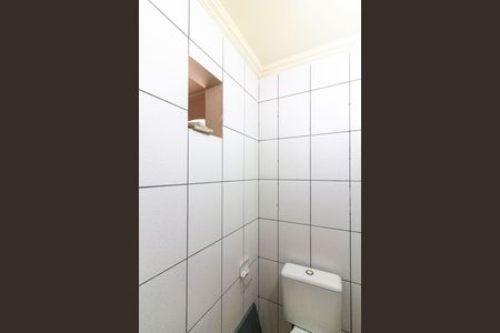 Casa para alugar com 140m², 3 quartos e 4 vagas Casa para alugar com 140m², 3 quartos e 4 vagasBanheiro de Serviço