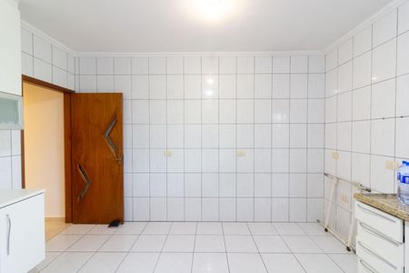 Casa para alugar com 140m², 3 quartos e 4 vagas Casa para alugar com 140m², 3 quartos e 4 vagasCozinha