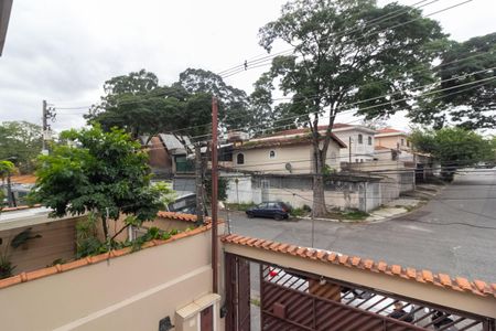 Casa para alugar com 140m², 3 quartos e 4 vagas Casa para alugar com 140m², 3 quartos e 4 vagasVaranda Quarto 1 - Suíte