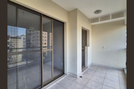 Apartamento para alugar com 69m², 2 quartos e 1 vaga