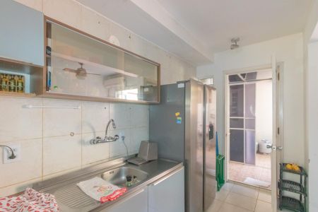 Casa de condomínio à venda com 89m², 3 quartos e 2 vagas Casa de condomínio à venda com 89m², 3 quartos e 2 vagasCozinha