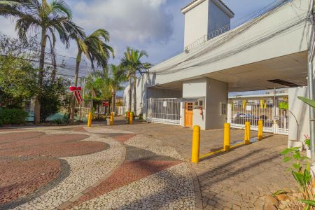 Casa de condomínio à venda com 89m², 3 quartos e 2 vagas Casa de condomínio à venda com 89m², 3 quartos e 2 vagasÁrea comum/Portaria