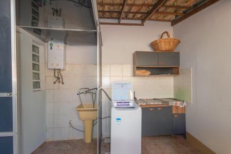 Casa de condomínio à venda com 89m², 3 quartos e 2 vagas Casa de condomínio à venda com 89m², 3 quartos e 2 vagasLavanderia