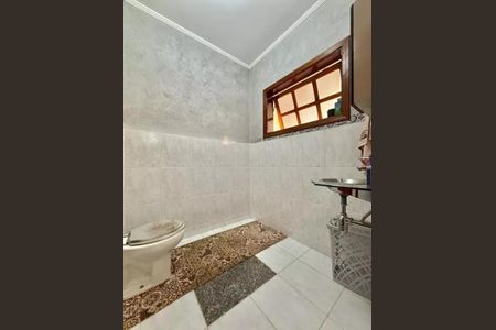 Casa de condomínio à venda com 221m², 3 quartos e 3 vagasFoto 03