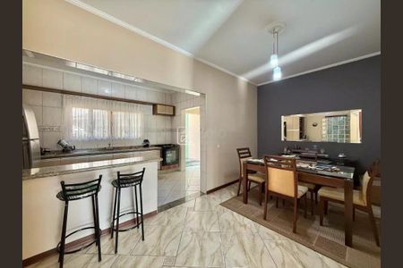 Casa de condomínio à venda com 221m², 3 quartos e 3 vagasFoto 04