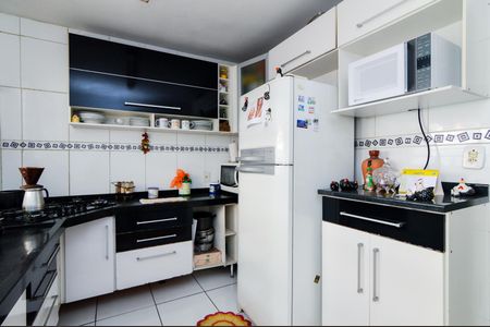 Casa de condomínio para alugar com 55m², 2 quartos e 2 vagasCozinha