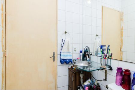 Casa de condomínio para alugar com 55m², 2 quartos e 2 vagasBanheiro