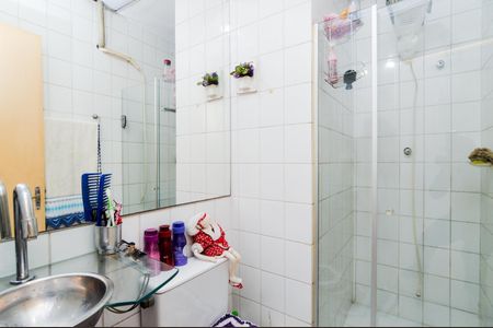 Casa de condomínio para alugar com 55m², 2 quartos e 2 vagasBanheiro