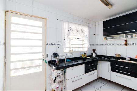 Casa de condomínio para alugar com 55m², 2 quartos e 2 vagasCozinha