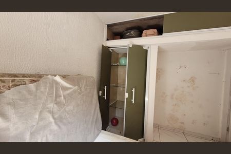 Casa para alugar com 35m², 1 quarto e 2 vagasQuarto