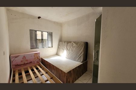 Casa para alugar com 35m², 1 quarto e 2 vagasQuarto