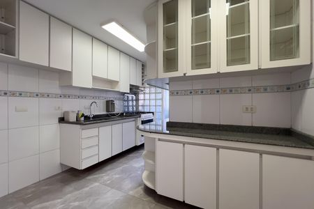 Apartamento para alugar com 87m², 2 quartos e 2 vagasCozinha e área de serviço