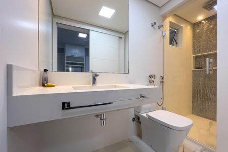 Apartamento para alugar com 87m², 2 quartos e 2 vagasBanheiro do quarto 1