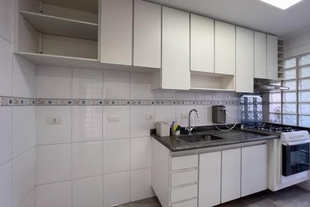 Apartamento para alugar com 87m², 2 quartos e 2 vagasCozinha e área de serviço