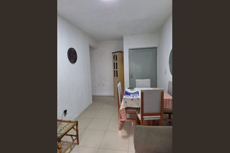 Sala de apartamento à venda com 3 quartos, 72m² em Jardim Itu, Porto Alegre