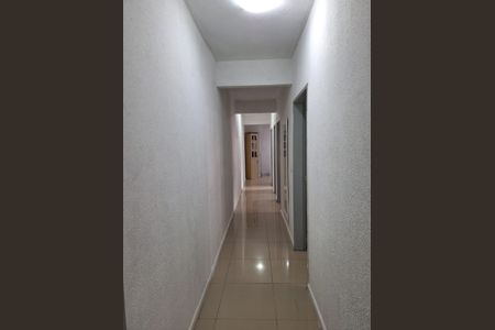 Corredor de apartamento à venda com 3 quartos, 72m² em Jardim Itu, Porto Alegre