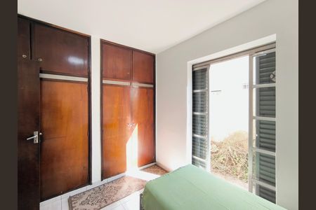 Casa para alugar com 500m², 3 quartos e 2 vagasQuarto 2