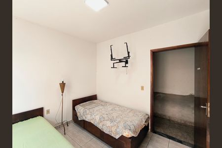 Casa para alugar com 500m², 3 quartos e 2 vagasQuarto 2