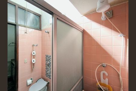 Casa para alugar com 500m², 3 quartos e 2 vagasBanheiro da Suíte