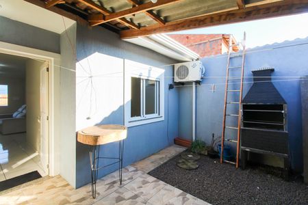 Casa para alugar com 50m², 2 quartos e 1 vagaÁrea de Serviço