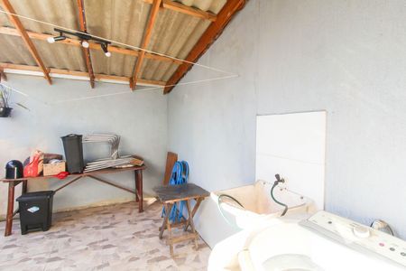 Casa para alugar com 50m², 2 quartos e 1 vagaÁrea de Serviço
